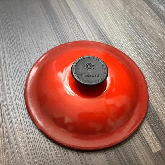LE CREUSET #FB Saucepan LID ONLY Replacement Flame Red - Picture 6 of 6